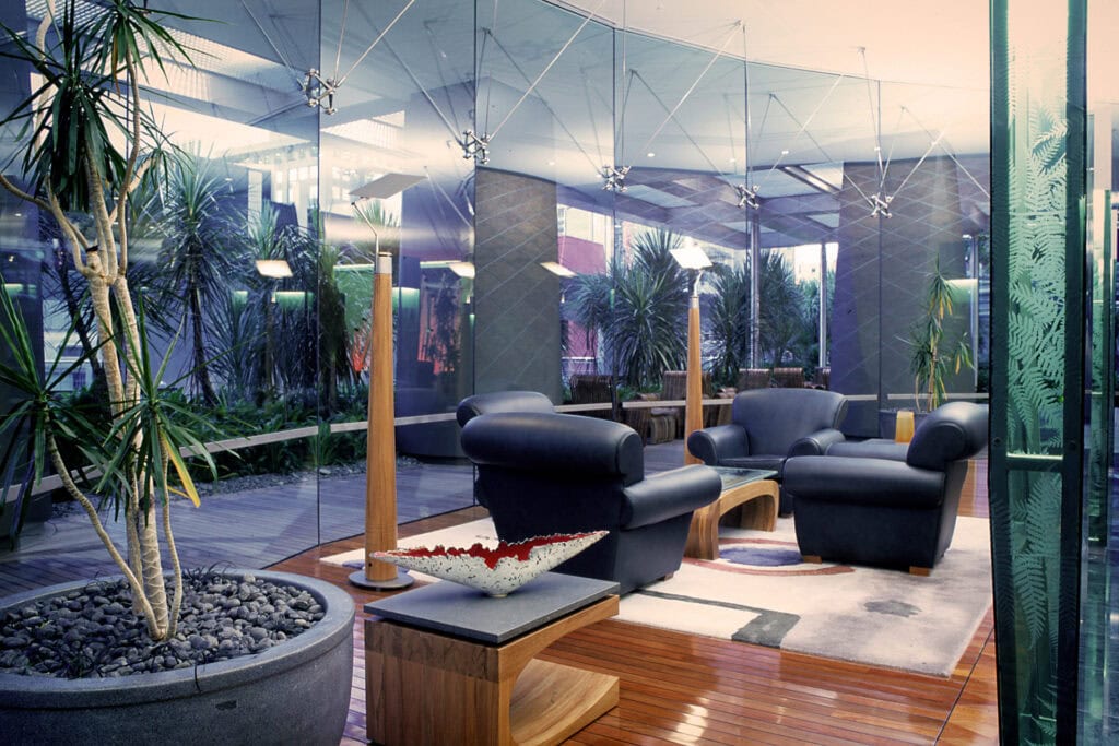 Corporate lobby glass installation at Vero / Royal & Sun Alliance, Auckland
