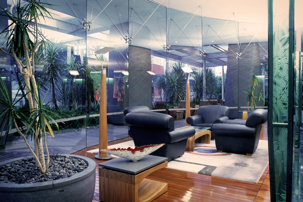 Corporate lobby glass installation at Vero / Royal & Sun Alliance, Auckland